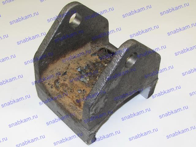 Опора задней рессоры  5320-2912426